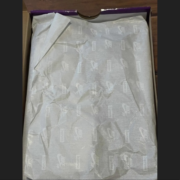 Supreme sb dunks low - Picture 5 of 6